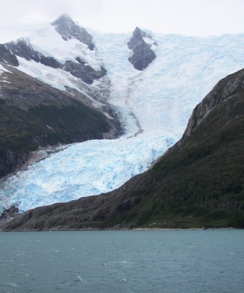 Explorando los canales patagónicos