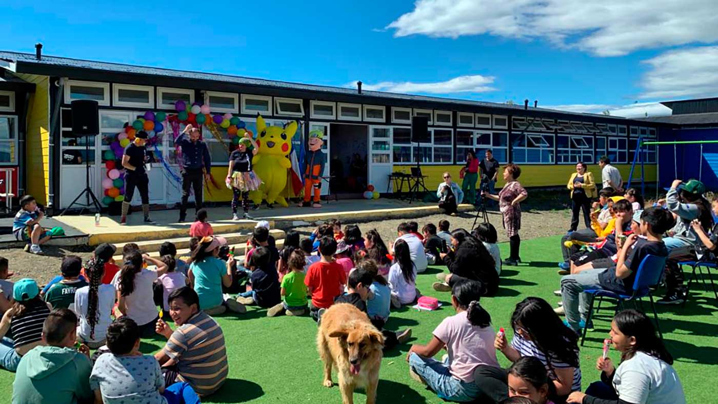 Lanzamiento de programa de cuidado infantil durante trabajos de temporada en Natales