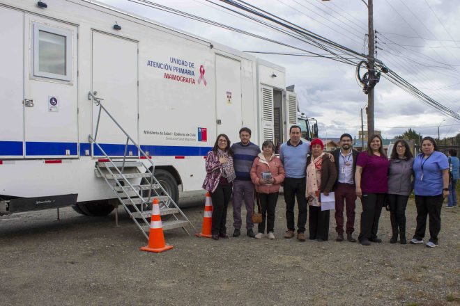Examen gratuito con el mamógrafo móvil para mujeres en Punta Arenas durante febrero