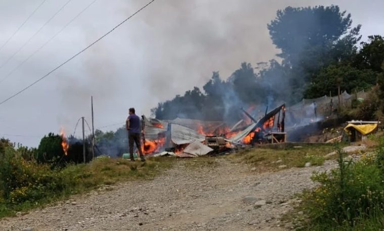 Dos hermanos murieron