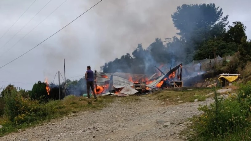 Dos hermanos murieron